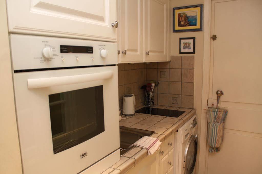 Very Charming Studio Apartment On Port In Cannes A Short Walk To Palais With Aircon And Internet 411 Exteriör bild