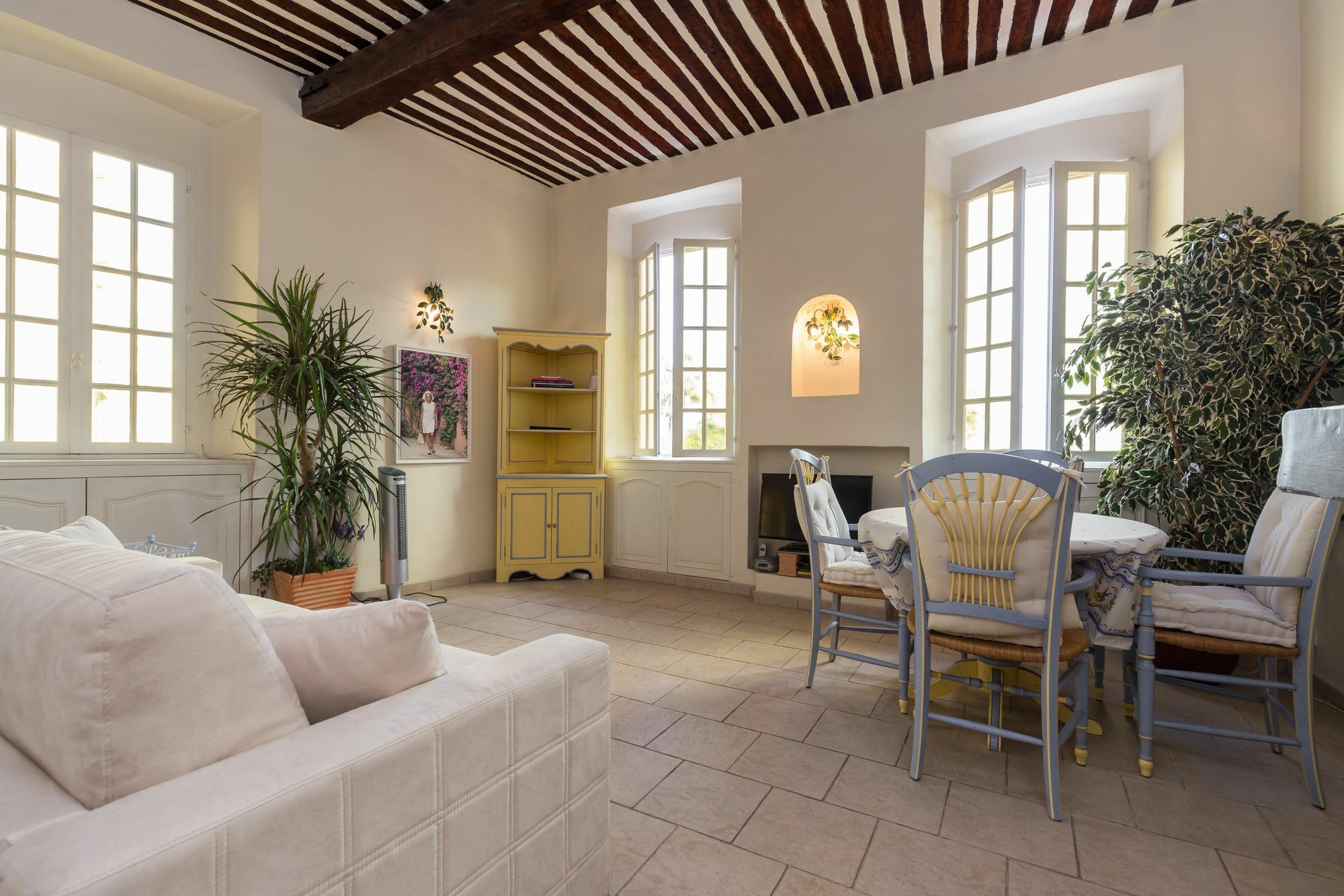Very Charming Studio Apartment On Port In Cannes A Short Walk To Palais With Aircon And Internet 411 Exteriör bild